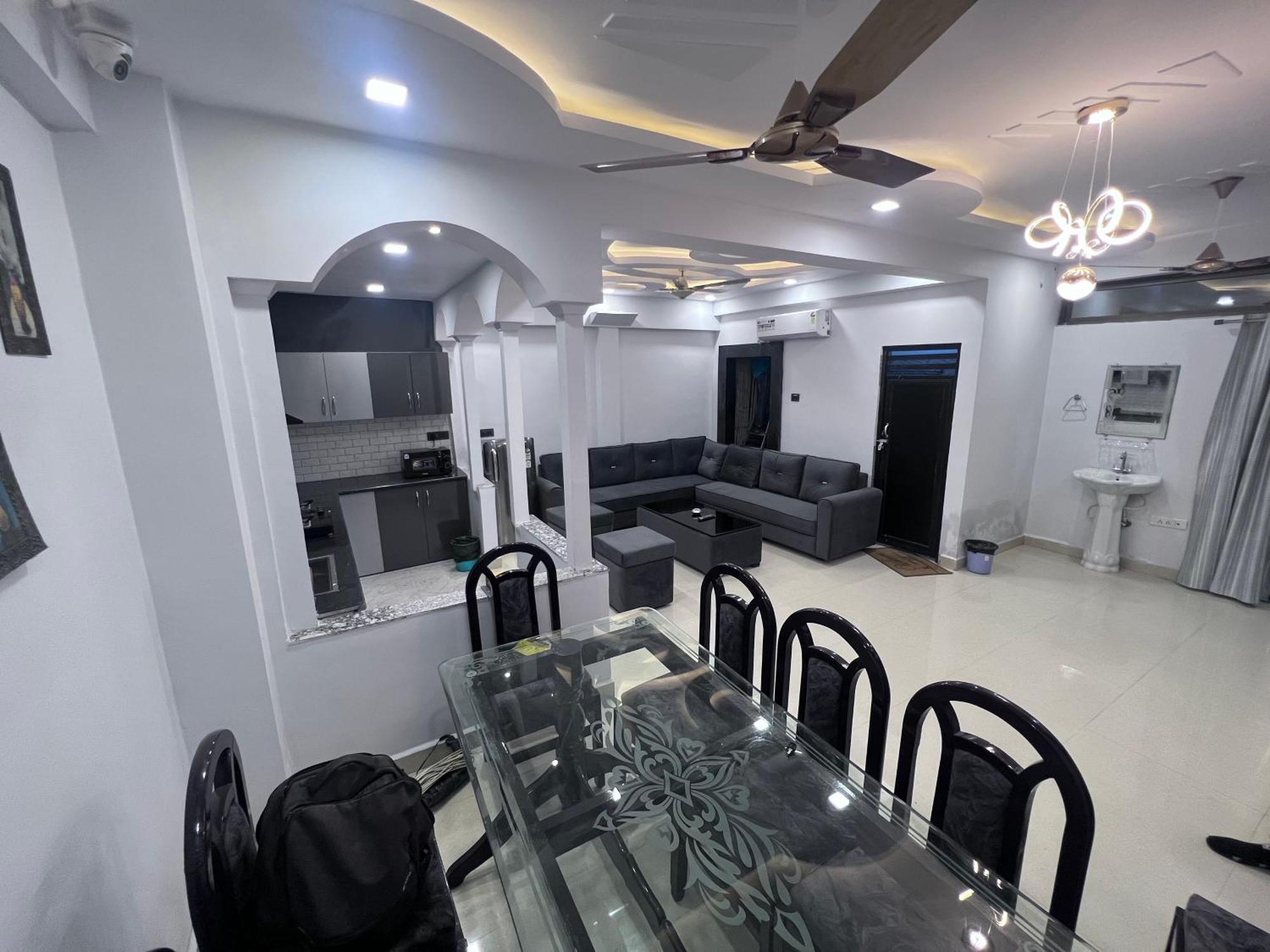 J K Apartment Allāhābād Junction Buitenkant foto